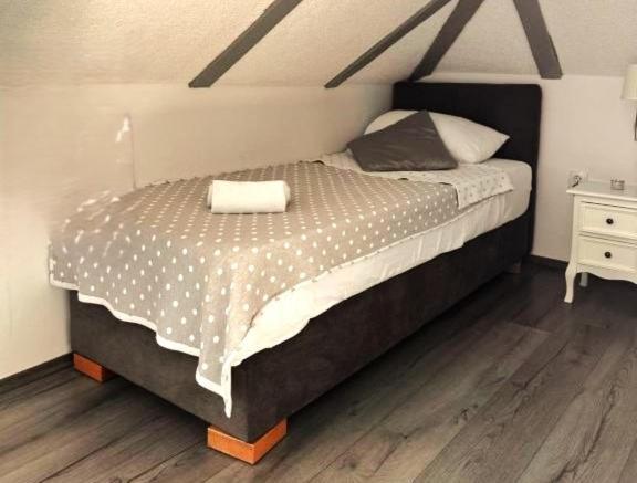 XIV Century Rooms Каштела Номер фото